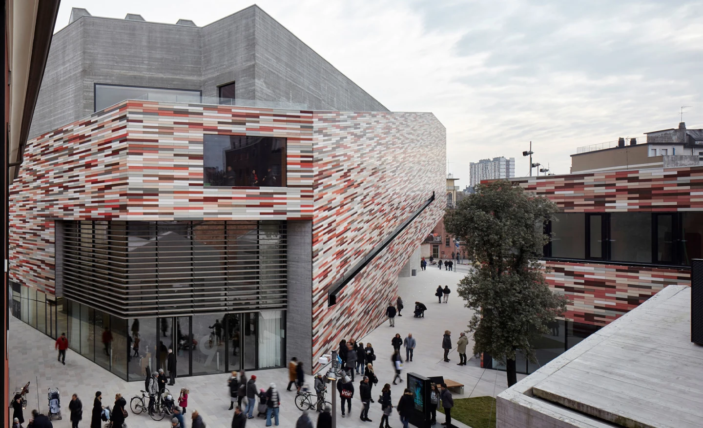 Outside view of the Museum M9 opened in Mestre, on the mainland of Venice. Sauerbruch Hutton divided its exhibition premises amongst two buildings.